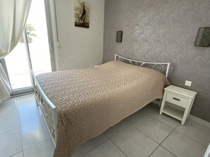 1 Schlafzimmer