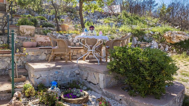 Outdoor dining - Apartment in Zaton Near Beach Zvizda (Sibenik)