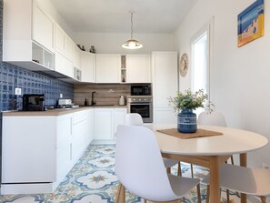 Mikrowelle, Geschirrspüler