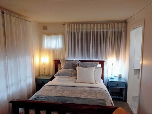 pet friendly accommodation in North bendigo