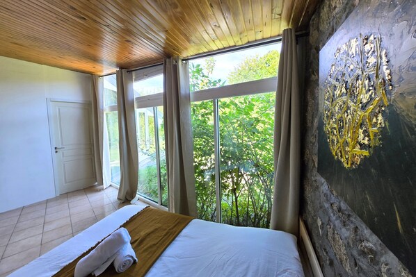 21 makuuhuonetta, Wi-Fi, vuodevaatteet