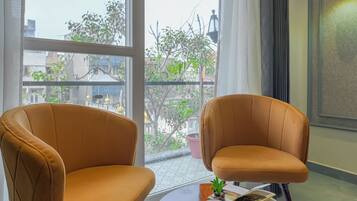 Desk, iron/ironing board, free WiFi