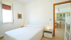 4 bedrooms, free WiFi, bed sheets