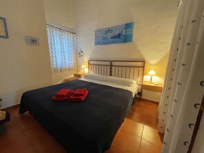 4 camere, ferro/asse da stiro, Wi-Fi gratuito, lenzuola