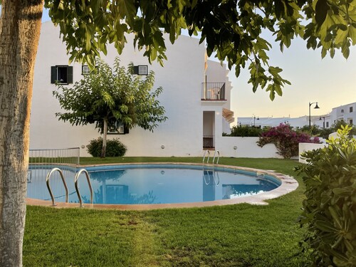 Non-detached house with swimming pool