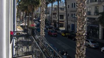 Room, 1 Bedroom, Balcony, City View | Balcony