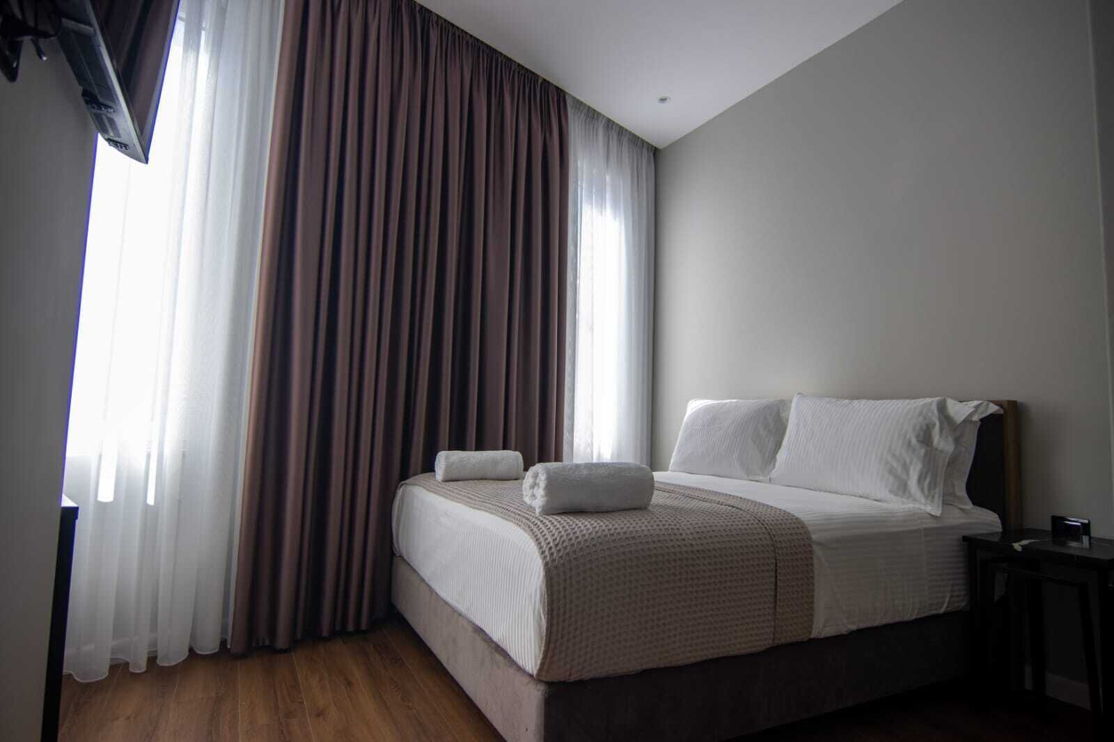 Room, 1 Bedroom, Smoking, City View | 1 bedroom