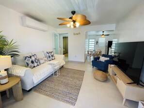 Smart TV - Palms Villa - Newly renovated condo by the beach! (Luquillo)