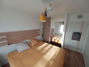 4 soverom, strykejern/-brett, wi-fi og sengetøy