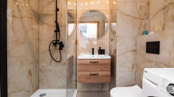 Appartement Confort, balcon | Salle de bain