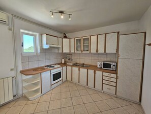 Apartment | Private kitchen