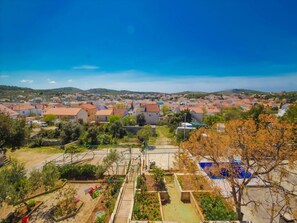 Apartment | Exterior - Two Bedroom Apartment in Dalmatia (Tisno)