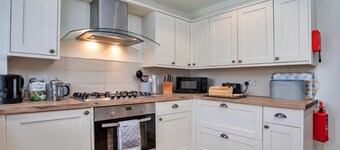 Cosy 3 Bed Stone Cottage, Harrogate, North Yorkshire