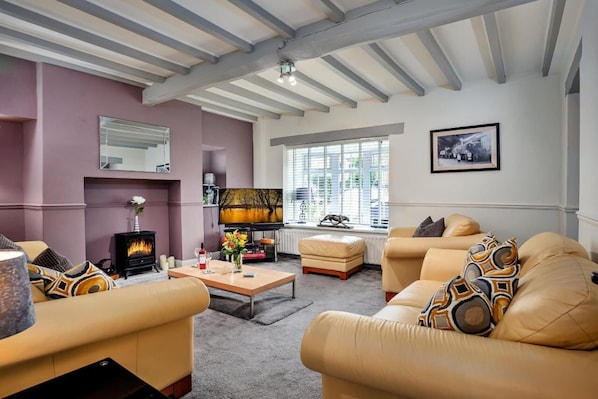 Smart-tv en een open haard