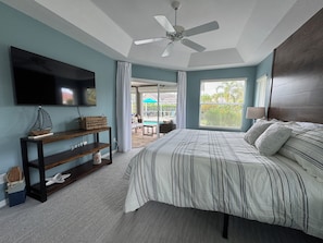 3 bedrooms, desk, iron/ironing board, free WiFi - Private pool home in Naples, Large lanai!! 3 bedroom, sleeps 7 (Naples)