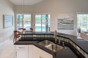 Interior - Private pool home in Naples, Large lanai!! 3 bedroom, sleeps 7 (Naples)