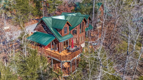 Suite | 5 bedrooms, Internet