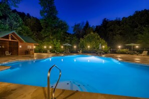 Suite | 5 bedrooms, Internet