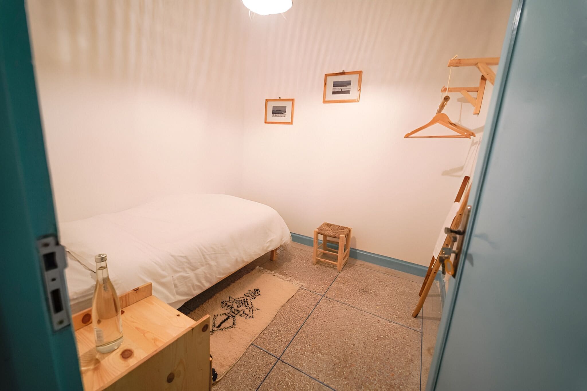 Foto - Anza sets house