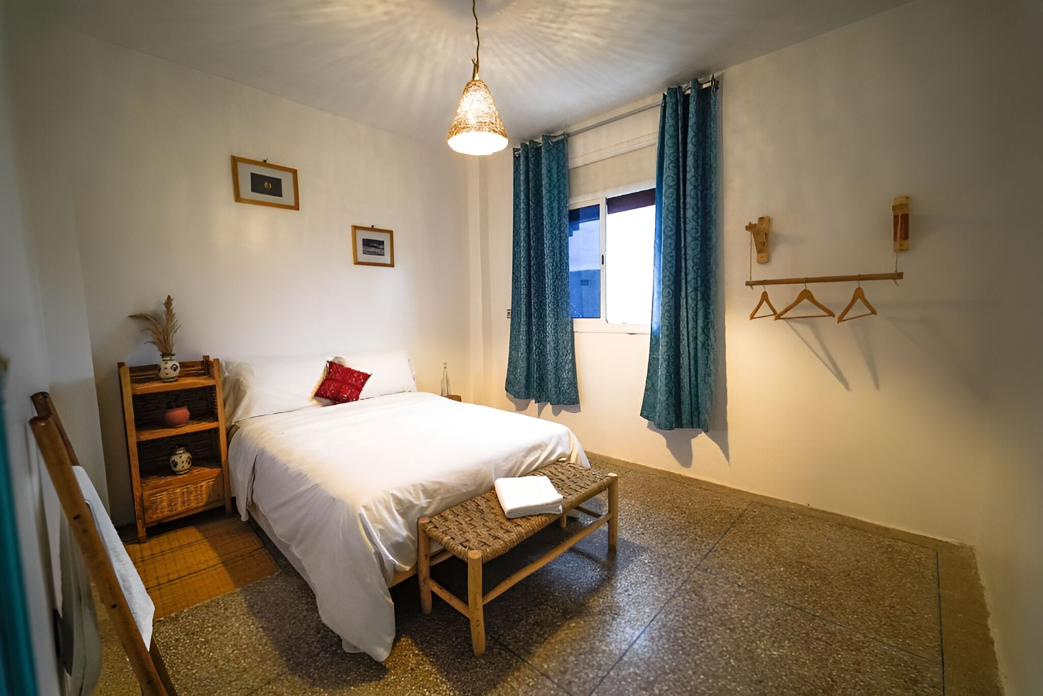 Foto - Anza sets house