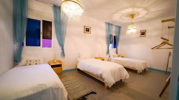 Classic Triple Room | Free WiFi
