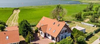 Apartamenty Prima with 2 bedrooms Beach is only 10 minutes walk away