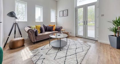 2 Bedroom in the Heart of Loch Lomond