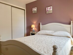 3 bedrooms