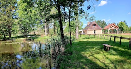 Maison de campagne exceptionnel avec étang.