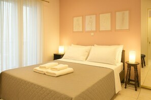 1 chambre, fer et planche à repasser, Wi-Fi, draps fournis