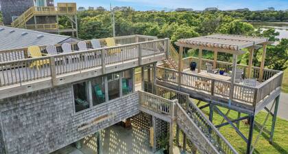 Relaxing family and dog friendly getaway located in Hatteras