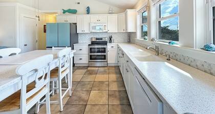 Relaxing family and dog friendly getaway located in Hatteras