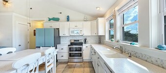 Relaxing family and dog friendly getaway located in Hatteras