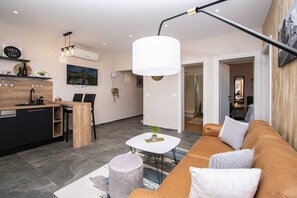 Apartment | Living room