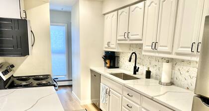 REMODELED 2-bedroom condo in Vail - new listing