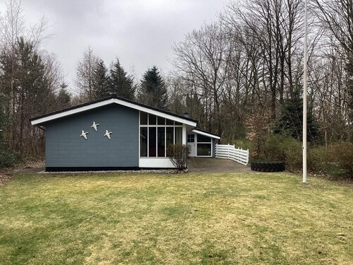 6 Person Holiday Home in Ansager