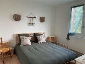 3 camere, ferro/asse da stiro