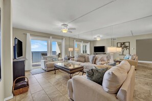 Smart TV - 2 Bedroom Deluxe Oceanfront Condo w/Private Balcony, just steps from the beach! (Panama City)