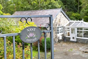 Cottage | Exterior - Cottage in Rowen by River & Pet-friendly Trails (Conwy)