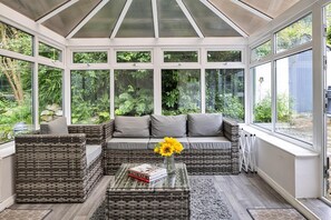 Cottage | Living room