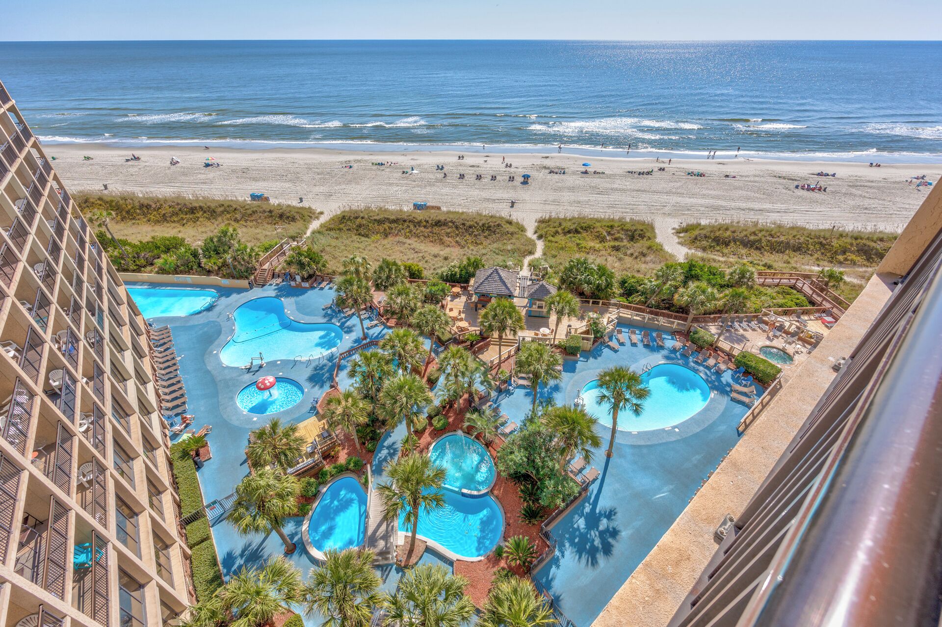 Sisäuima-allas, ulkouima-allas