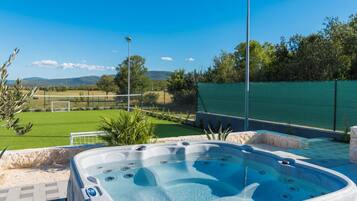 Villa (Villa Tomić Drniš - Siverić) | Outdoor pool