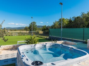 Villa (Villa Tomić Drniš - Siverić) | Outdoor pool