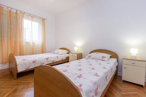 Apartment | 2 Schlafzimmer, Bügeleisen/Bügelbrett