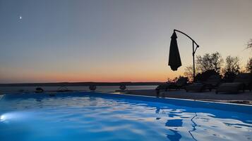 Apartment | Pool | Outdoor pool