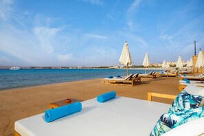 Beach - Majestic view of red sea Three Bedroom in Azzurra Sahl Hasheesh Hurghada (Sahl )