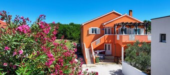 2 Bedroom Apartment in Privlaka