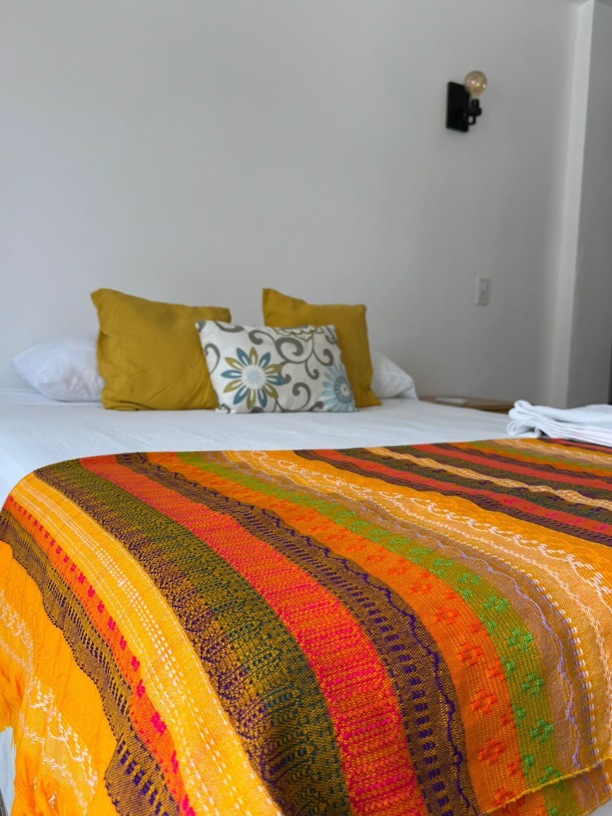 Phòng đôi tiện nghi đơn giản | Bộ trải giường 