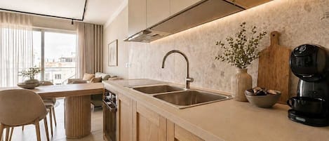 Fridge, microwave, oven, stovetop