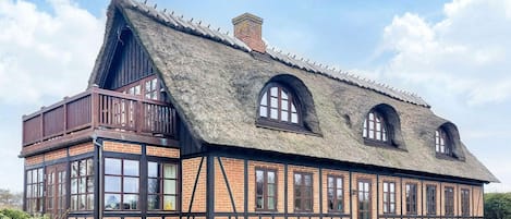 House | Exterior